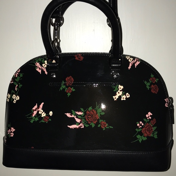 COACH BAG! LIKE NEW! - Picture 4 of 5